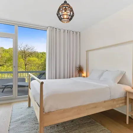 Appartement Elegant 1br Apt, Balcony, Pool, Central Location *